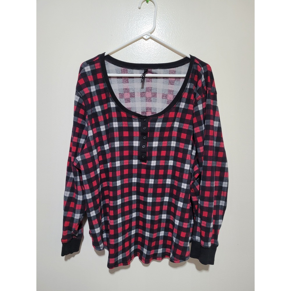 Torrid Pajama Top Women Size 5 Red Black Plaid Waffle‎ Knit Henley
